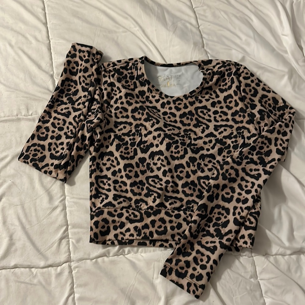 Skatie Long Sleeve Calabasas